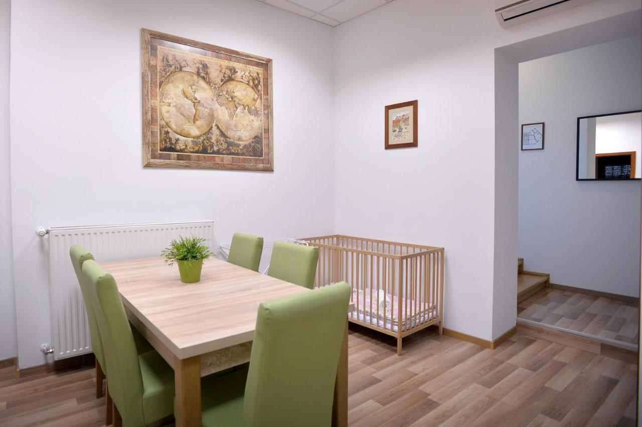 Corner Apartman Eger Extérieur photo