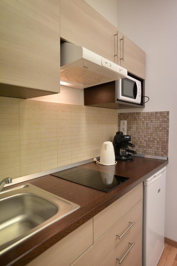 Corner Apartman Eger Extérieur photo