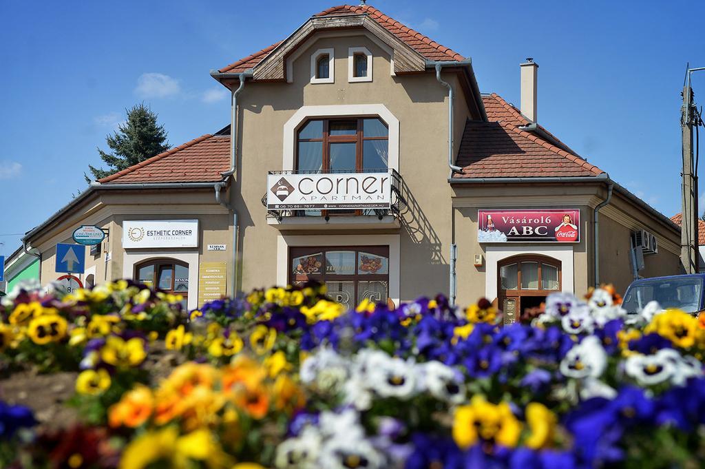 Corner Apartman Eger Extérieur photo