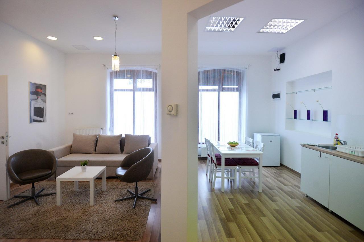 Corner Apartman Eger Extérieur photo